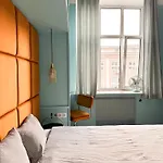 Oda ve Kahvaltı 4th Floor