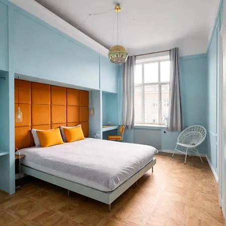 Bed & Breakfast 4th Floor