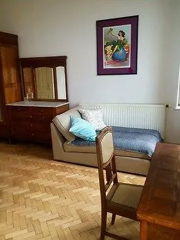 4th Floor Bed & Breakfast Warszawa