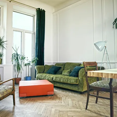 Bed & Breakfast 4th Floor Warsaw