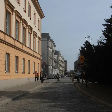 4th Floor 3* Warsaw