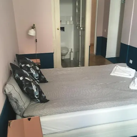 4th Floor Bed & Breakfast Warszawa