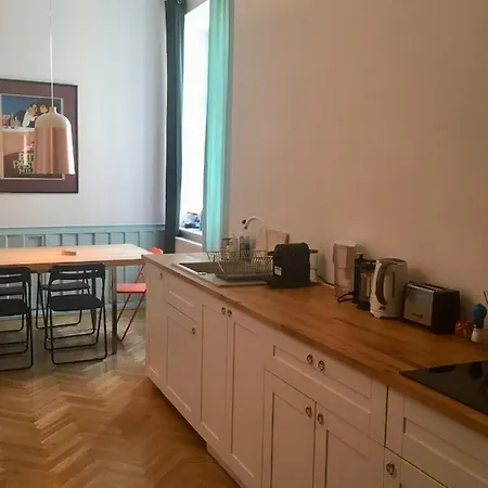 Oda ve Kahvaltı 4th Floor Varşova