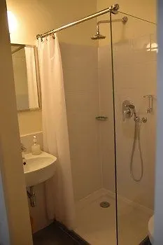 4th Floor Bed & Breakfast