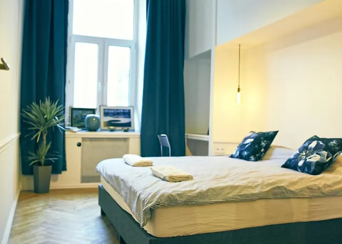 4th Floor Bed & Breakfast