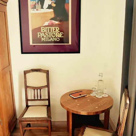 Couette-café 4th Floor 4*