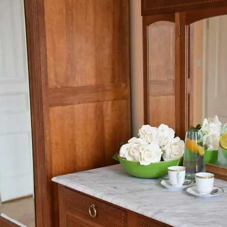 Couette-café 4th Floor 4*