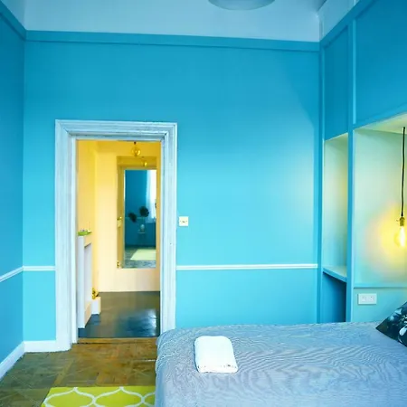 4th Floor Panzió Varsó